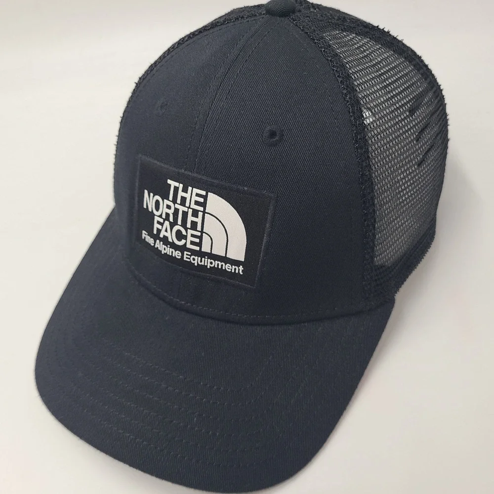 The North Face Hat Snapback Trucker Mesh Black White Fine Alpine Equipment Men